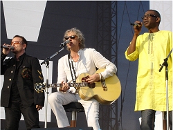 Bono, Bob Geldorf & Youssou